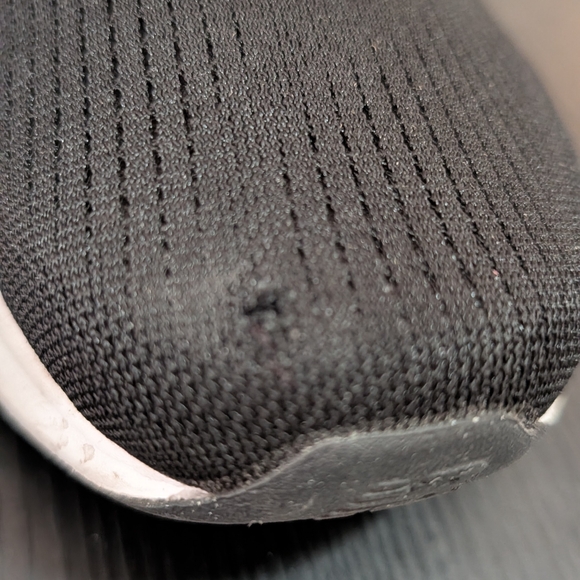 SEE NOTE: New Balance Black and White Fresh Foam Athletic Sneakers - Picture 3 of 8